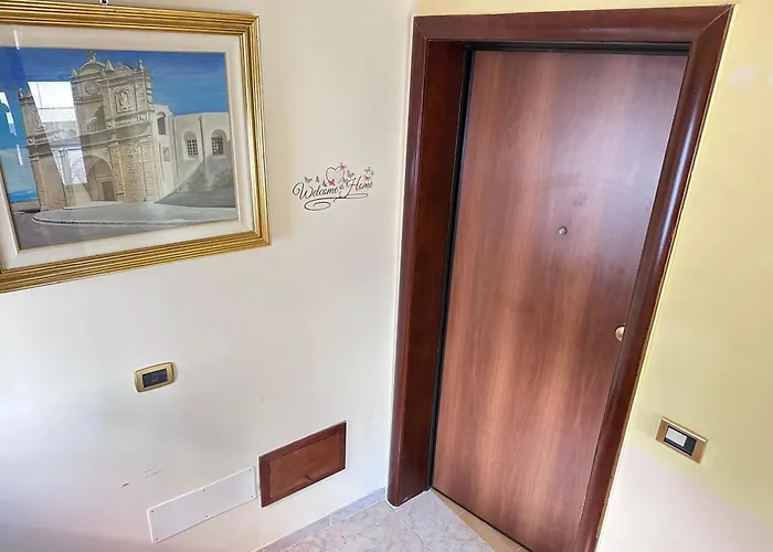 Sapore Di Mare Apartment *