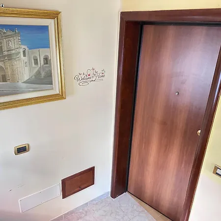 Sapore Di Mare Apartment *