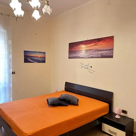 Sapore Di Mare Apartment *